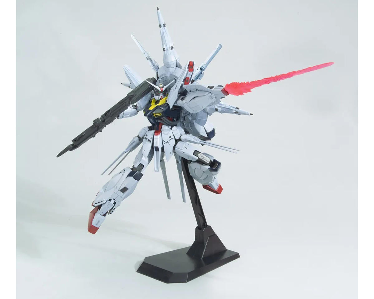 BANDAI 1/100 MG PROVIDENCE GUNDAM