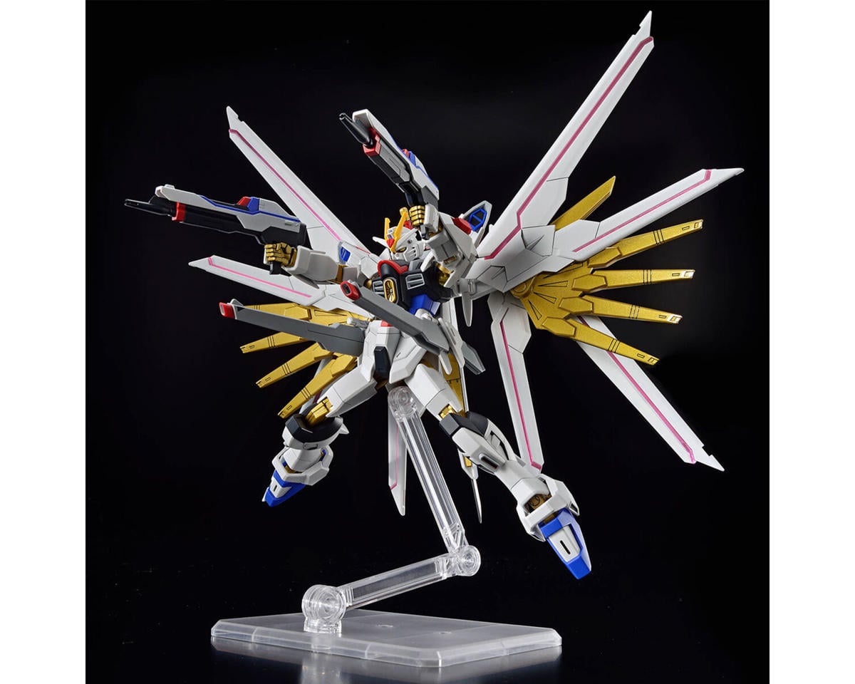 BANDAI 1/144 HGCE #250 MIGHTY STRIKE FREEDOM GUNDAM