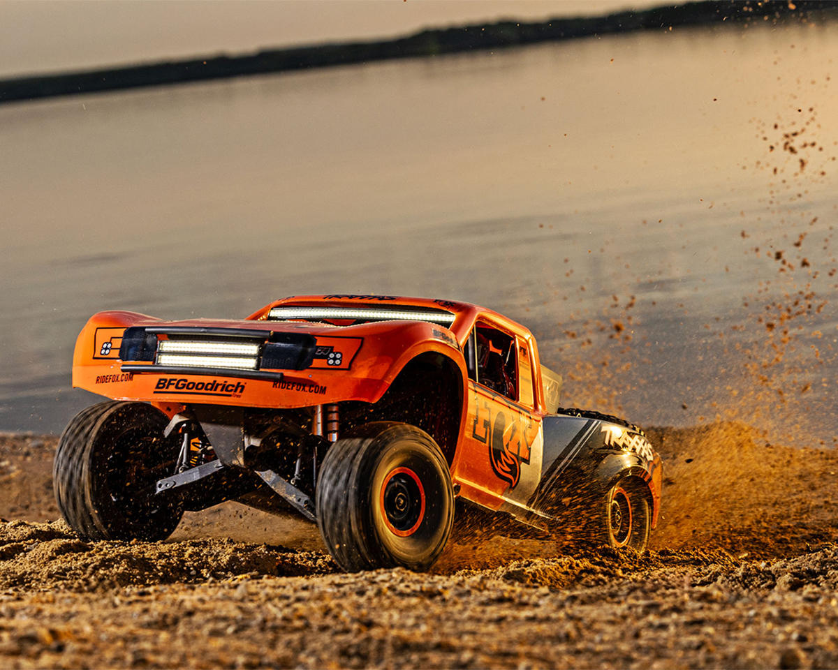 UNLIMITED DESERT RACER 4WD